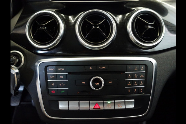 Mercedes-Benz CLA-Klasse 180 Prestige AMG Ed- Leer I Navi I Camera I Xenon Led I ECC I LMV