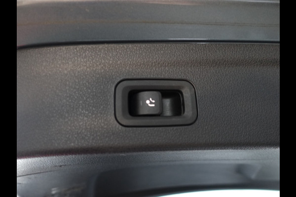 Mercedes-Benz GLE 350 de 4MATIC AMG Premium Plus Aut- Panodak I Camera I Sfeerverlichting I Standkachel I Park Pilot I Elektrisch verstelbaar interieur