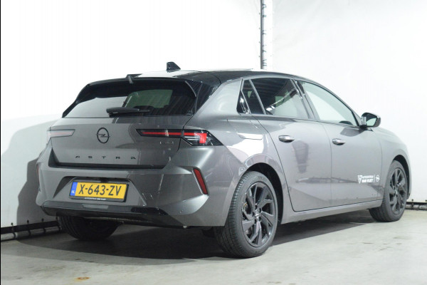 Opel Astra 1.6 Hybrid GS line | ULTIMATE PAKKET | NAVIGATIE | CARPLAY | SCHUIFKANTELDAK | ACHTERUITRIJCAMERA MET SENSOREN |