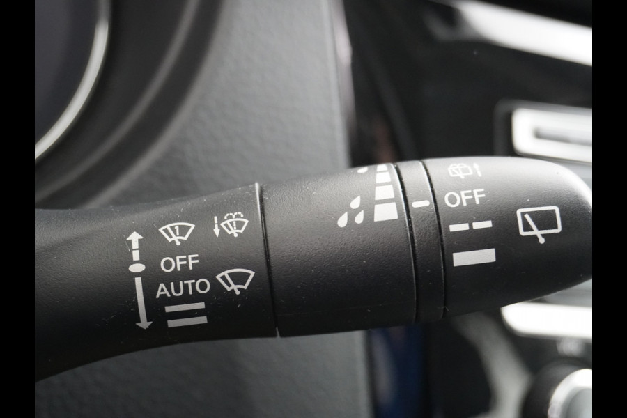 Nissan QASHQAI T 116PK AUT. PDC Ecc LM-velgen LED-A+Voor Stoelverwarming Licht+Regens-Sensor Volledig Dealer Onderhouden 1.2 N-Vision Automaat Chroompack Elektrische Ramen + Spiegels Centrale-Vergr. ABS ESP Super Onderhouden! EURO 6