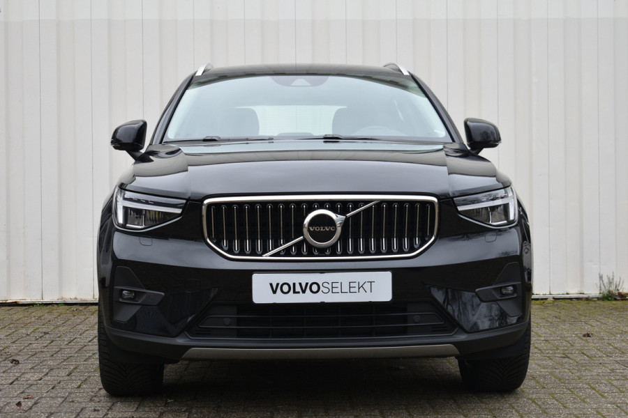 Volvo XC40 T4 Recharge 211PK Plus Bright | El. Trekhaak | BLIS | Leder | Stuur Verw. | Ad. Cruise