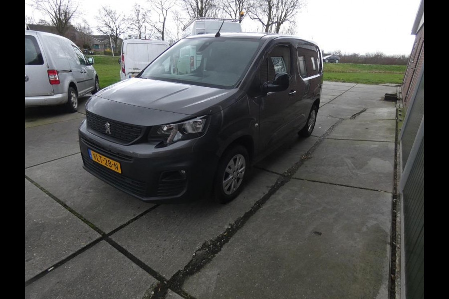 Peugeot Partner 1.5 BlueHDI Asphalt*navi/camera*autom*130pk*