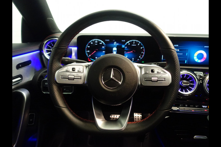 Mercedes-Benz CLA-Klasse 180 AMG Night Edition Aut- 45s Pakket I Memory I Panodak I Sfeerverlichting I Zitkinematica I Sport Interieur