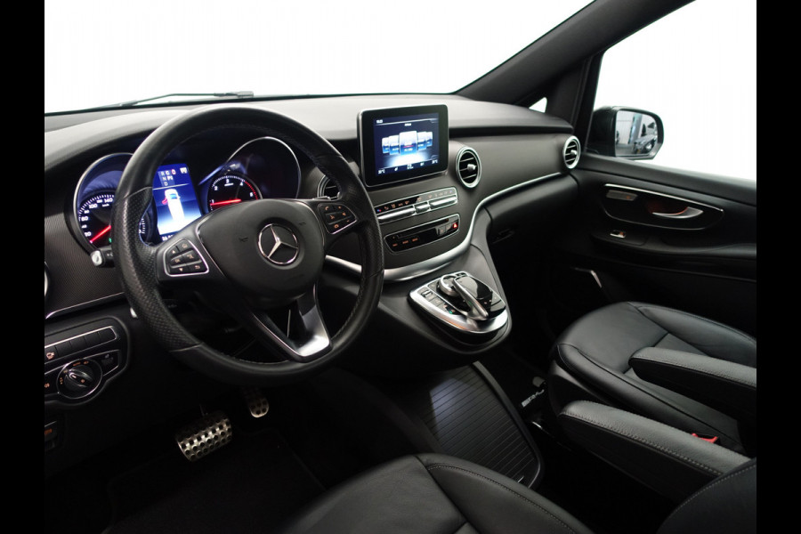 Mercedes-Benz V-Klasse 250d Lang AMG Night Edition Aut- 7 pers I Panodak I Standkachel I 360 Camera I Burmester I Leer I  2x Elek Schuifdeur I Sfeerverlichting