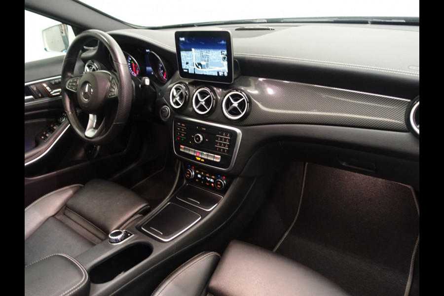 Mercedes-Benz GLA 180 Prestige AMG Ed Autom- Panodak I Leer I Harman/Kardon I 360 Camera