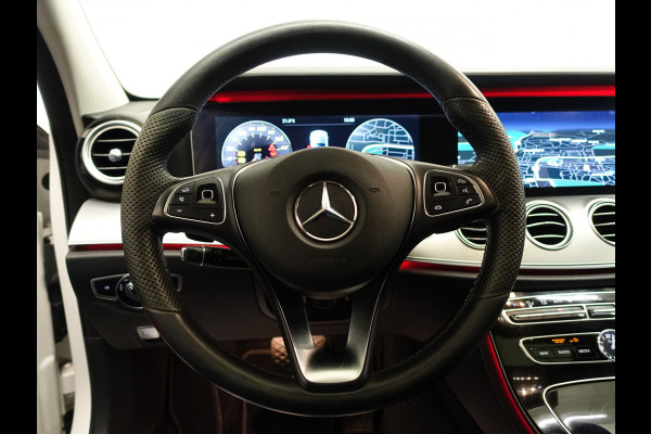 Mercedes-Benz E-Klasse 220D Prestige AMG Edition- Schuifdak I Widescreen I Camera I Leer I Navi I Xenon