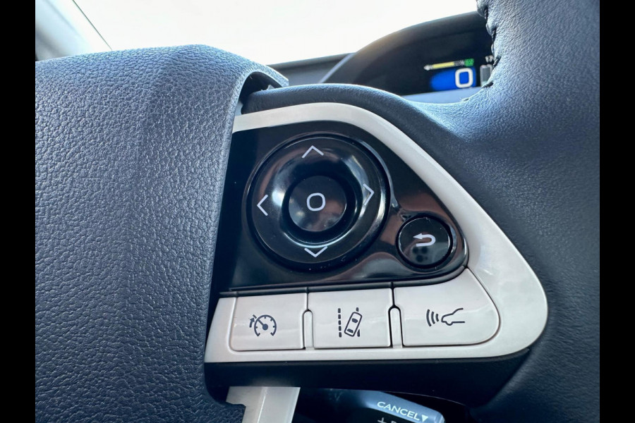 Toyota Prius 1.8 Hybrid Executive Leer, LED, KeyLess, JBL, HUD