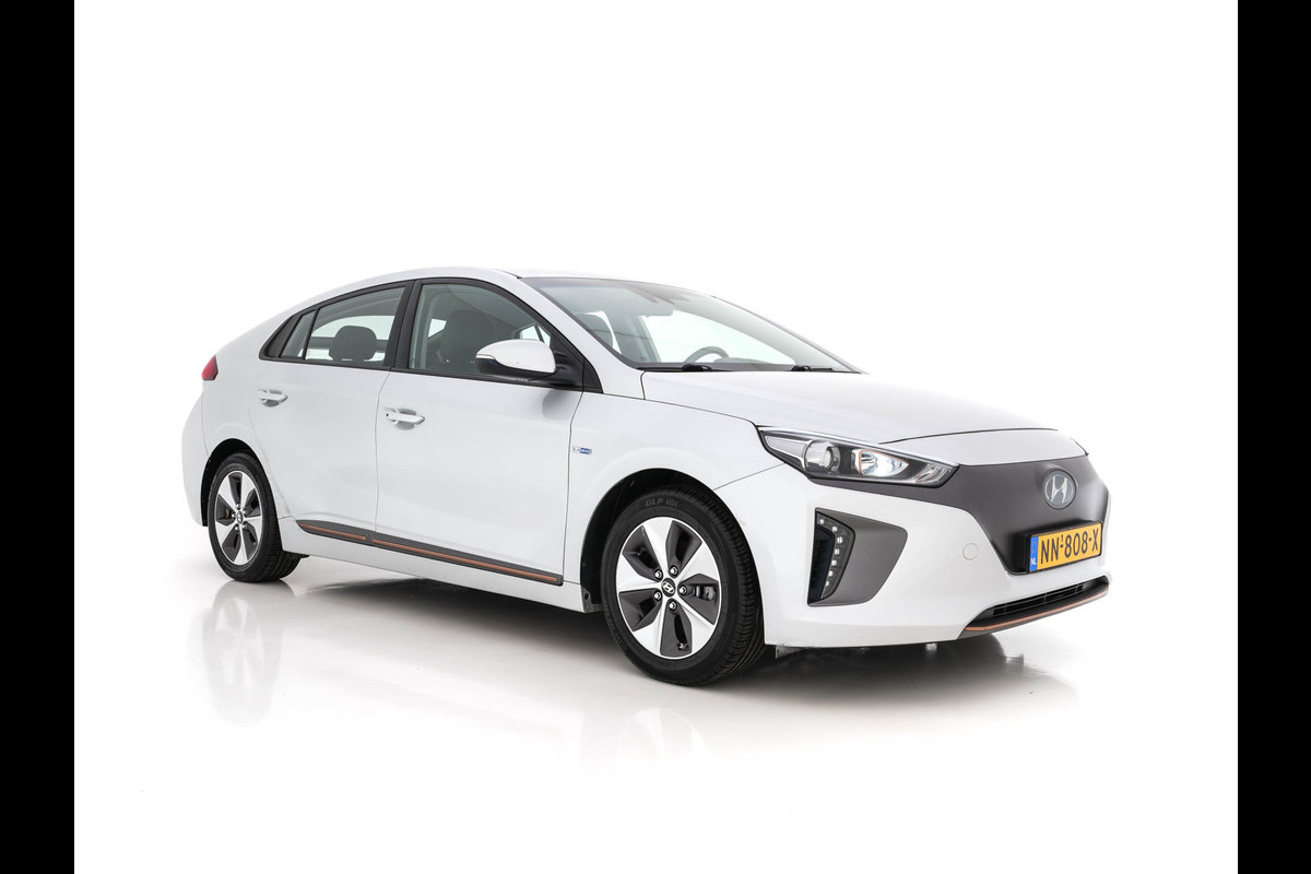 Hyundai IONIQ Comfort EV Aut. *FULL-LEATHER | FULL-LED | INFINITY-AUDIO | NAVI-FULLMAP | CAMERA | LANE-ASSIST | ADAPTIVE-CRUISE | COMFORT-SEATS | 16"ALU*