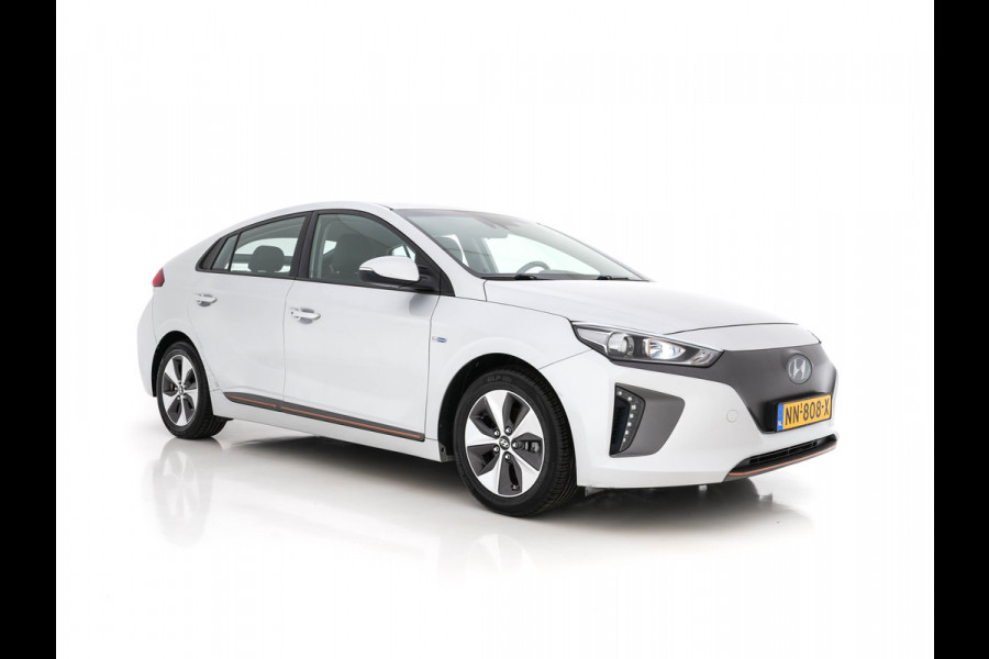 Hyundai IONIQ Comfort EV Aut. *VOLLEDER | FULL-LED | INFINITY-AUDIO | NAVI-FULLMAP | CAMERA | LANE-ASSIST | ADAPTIVE-CRUISE | COMFORT-SEATS | 16"ALU*