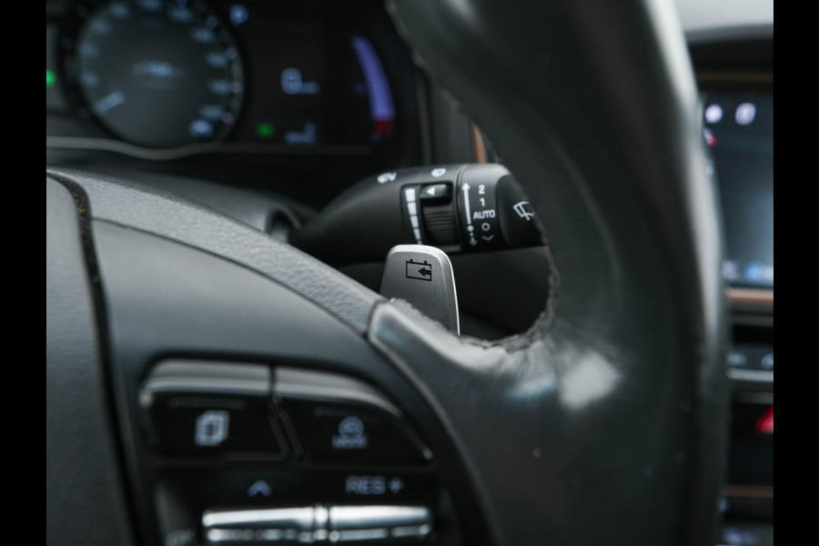 Hyundai IONIQ Comfort EV Aut. *VOLLEDER | FULL-LED | INFINITY-AUDIO | NAVI-FULLMAP | CAMERA | LANE-ASSIST | ADAPTIVE-CRUISE | COMFORT-SEATS | 16"ALU*
