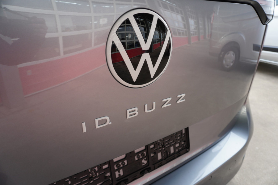Volkswagen ID. Buzz Cargo L1H1 77 kWh 204PK Elektrisch Automaat Nr. V084 | Airco | Adapt. Cruise | App connect | Camera | Trekhaak