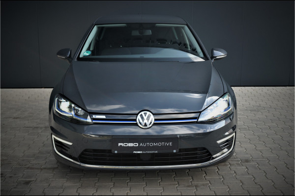 Volkswagen e-Golf | PDC+CAMERA | LED |  AUT. AIRCO | NAVIGATIE | SUBSIDIE | GROOT SCHERM | APPLE/ANDROID AUTO | 2 SLEUTELS | 5 DEURS | MARGE | E-EDITION | LAGE KM STAND | 2000 SUBSIDIE | LICHTMETALEN VELGEN |