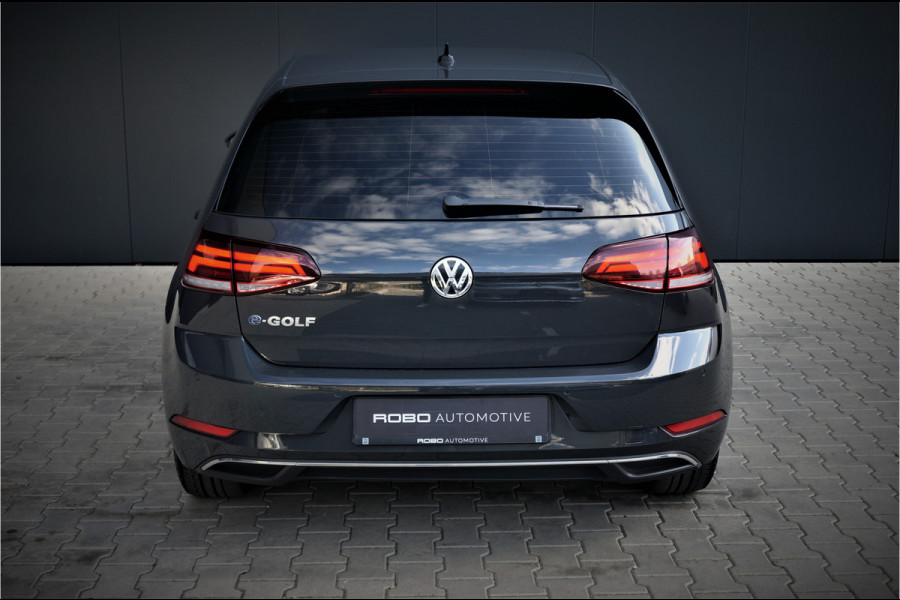Volkswagen e-Golf | PDC+CAMERA | LED |  AUT. AIRCO | NAVIGATIE | SUBSIDIE | GROOT SCHERM | APPLE/ANDROID AUTO | 2 SLEUTELS | 5 DEURS | MARGE | E-EDITION | LAGE KM STAND | 2000 SUBSIDIE | LICHTMETALEN VELGEN |