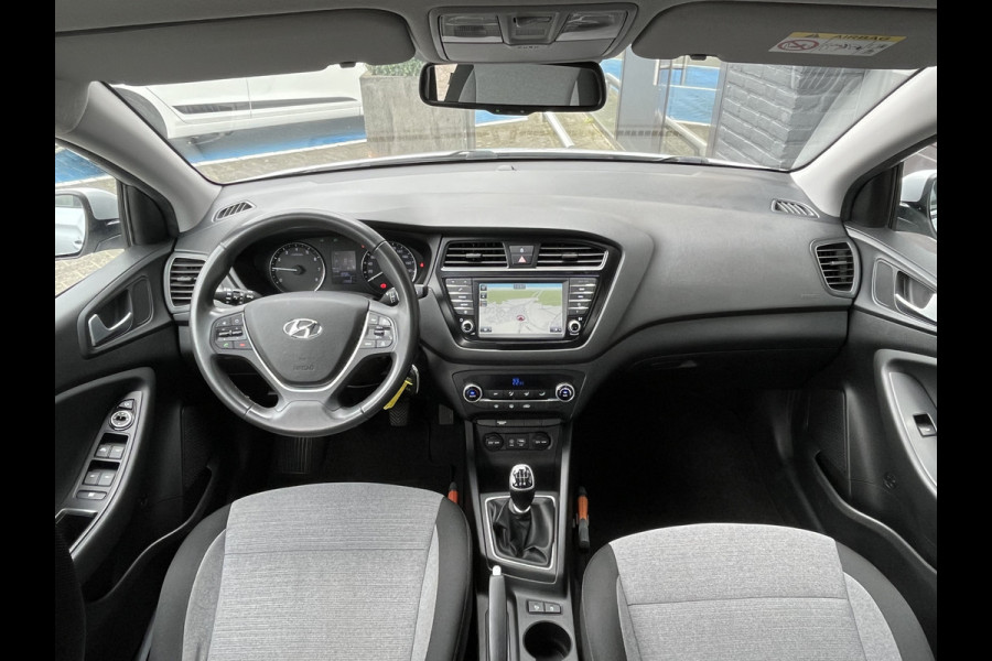 Hyundai i20 1.0 T-GDI Comfort, Trekhaak, Camera, Navi, Cruise
