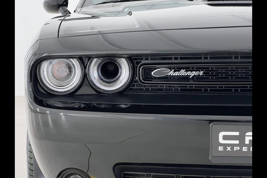 Dodge Challenger V8 Hemi R/T Shaker