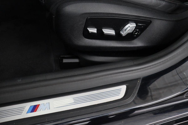 BMW 5 Serie 530d M Sport | High Executive | Panoramadak | Adaptive Cruise | Carplay | Nappaleder | 360 Camera | Keyless | Head-up