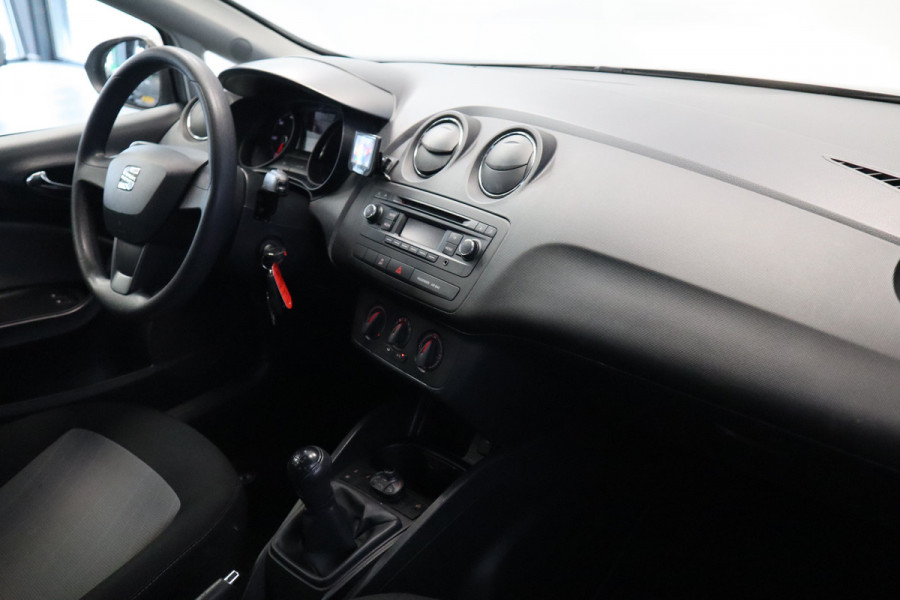 Seat Ibiza 1.6 TDI Style 5 drs Hathback, Airco,