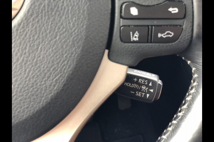 Lexus CT 200h Business Launch Edition | Apple Carplay/Android Auto, Navigatie, Parkeersensoren, DAB, Keyless, Groot scherm, Facelift
