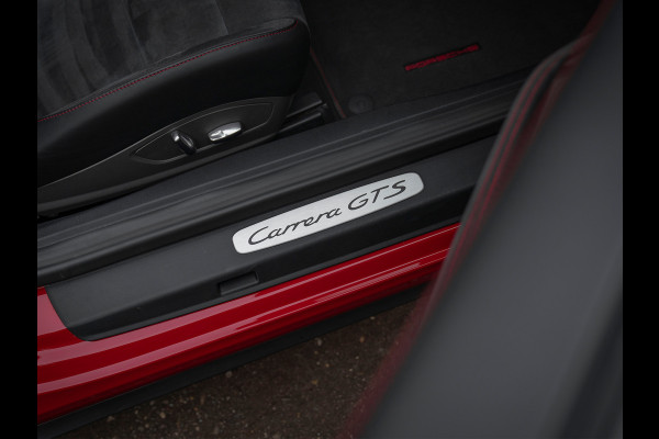 Porsche 911 Cabrio 991-2 Carrera GTS | Centerlock | Carbon interior | Veel alcantara! | Camera