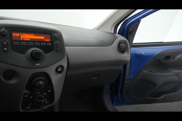 Peugeot 108 1.0 e-VTi Active | Cruise Control | Airco | Bluetooth Radio | Elektrische Ramen | 5 Deurs