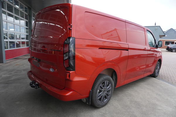 Ford Transit Custom 320L 2.0 TDCI 150PK L2H1 Limited Nr. V056 | Airco | Apple-Android | Camera | Cruise | Trekhaak