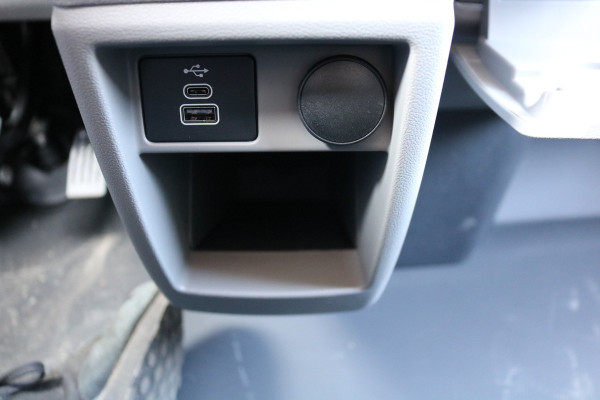 Ford Transit Custom 2.0 TDCI 136pk L1 H1 Trend Apple Carplay Camera