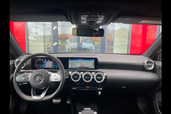 Mercedes-Benz A-Klasse 250 e Premium Plus AMG Edition Panorama Camera Parksens.