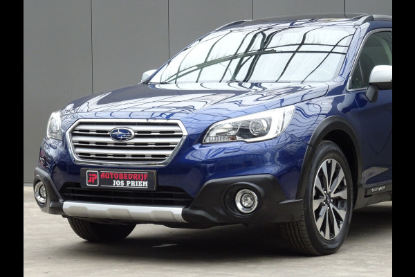 Subaru Outback 2.5i Premium * LEER * NAVIGATIE * CAMERA !!