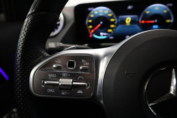 Mercedes-Benz EQA 250 Business Solution AMG 67 kWh VCP Navigatie El achter klep.