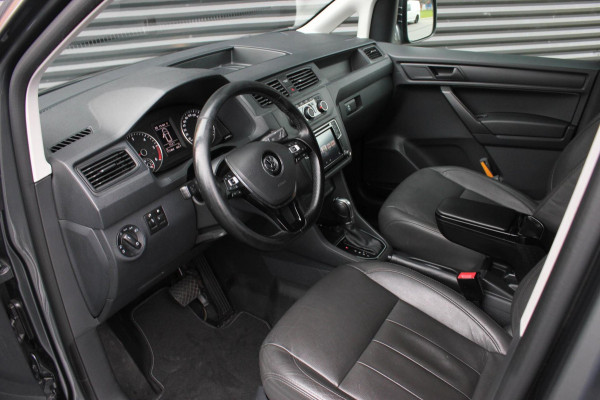 Volkswagen Caddy 2.0 TDI L1H1 187PK JB-EDITION DSG / SIDE BARS / NAVIGATIE / TREKHAAK / LEDEREN BEKLEDING / NIEUWSTAAT / 177DKM
