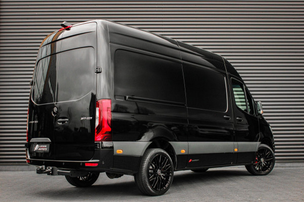 Mercedes-Benz Sprinter 317 CDI L2H2 RWD 170PK FULL BLACK JB-EDITION / 3500KG / NEW / DIRECT RIJDEN / NAVIGATIE / PDC / FULL / LED