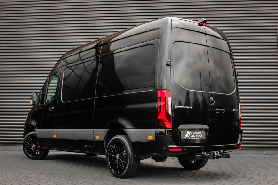 Mercedes-Benz Sprinter 317 CDI L2H2 RWD 170PK FULL BLACK JB-EDITION / 3500KG / NEW / DIRECT RIJDEN / NAVIGATIE / PDC / FULL / LED