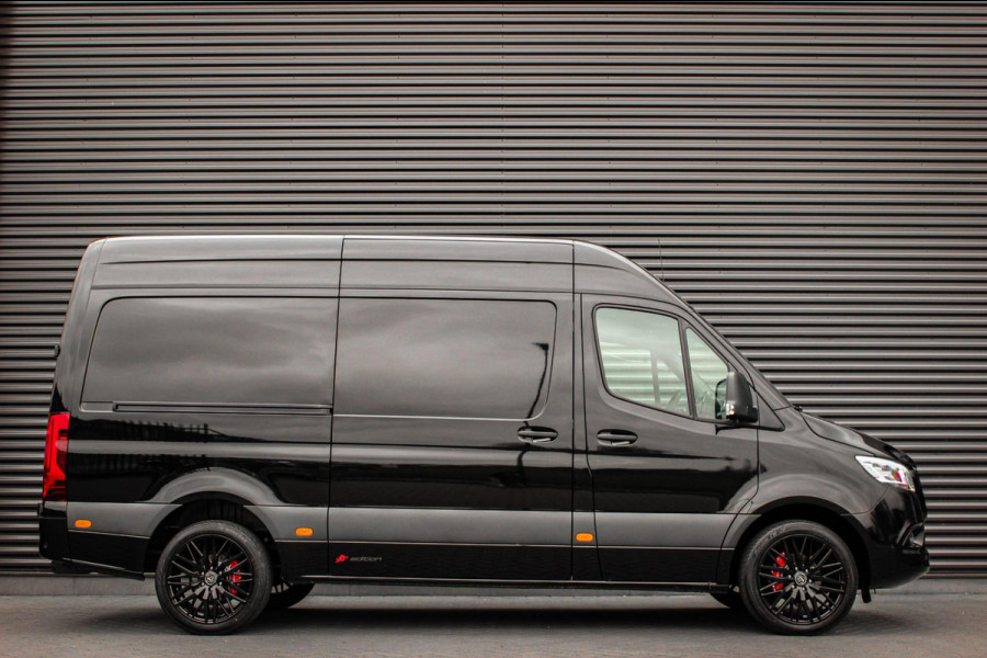 Mercedes-Benz Sprinter 317 CDI L2H2 RWD 170PK FULL BLACK JB-EDITION / 3500KG / NEW / DIRECT RIJDEN / NAVIGATIE / PDC / FULL / LED