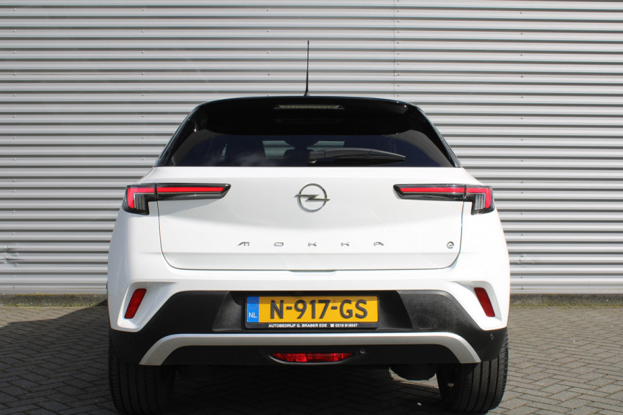 Opel Mokka-e Ultimate 50-kWh 11kw bl. | Navi | Lederpakket | Airco | Cruise | 18" LM | PDC | Mogelijkheid tot subsidie |