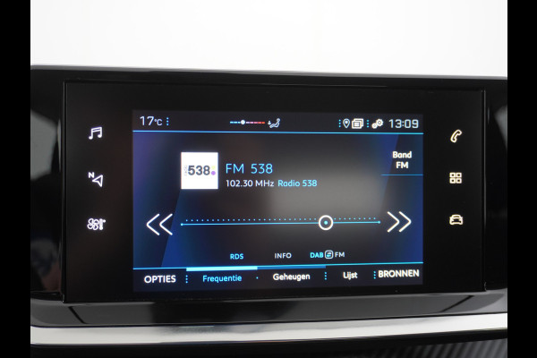 Peugeot 2008 1.2 101pk 3D-Navi Connect DAB+ Camera Apple Carplay Android APP 16"lmv Ecc CruiseControl ESP LED PDC Spoor-Assist AEB ESP PureTe LED El.Spiegels+Verwarmd Visio-Park AEB Rijstrooksensor+Correctie Vermoeidheid-detectie Hill Hold Botswaarsch.syst. ASR  Volledig Dealer Onderhouden L.B bij 75dkm uitgev. EURO 6.3 Licht+Regensensor 2022 ! Origin.NLse auto !!!