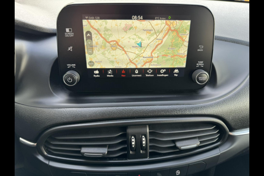 Fiat Tipo Stationwagon 1.4 T-Jet 16v Navigatie Camera Carplay 4 Seizoenen banden Cruise controle Airco