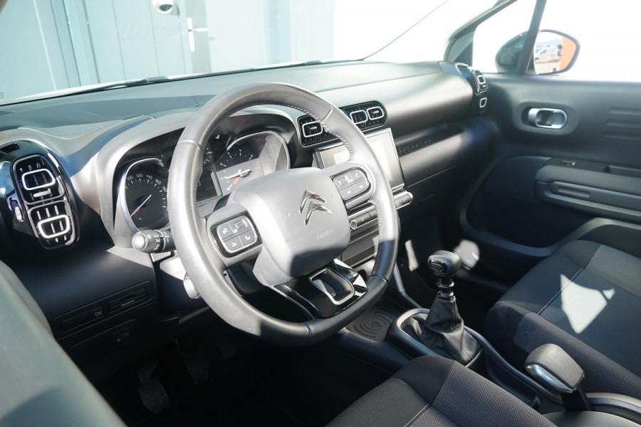 Citroën C3 Aircross 1.2 PT 110 Feel | Navi | Draadloze Telefoonlader | Lichtmetalen Velgen