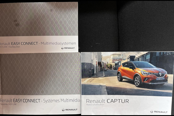 Renault Captur 1.3 TCe Zen / 140 PK / Automaat / Trekhaak / Navigatie + Camera / PDC voor + Achter