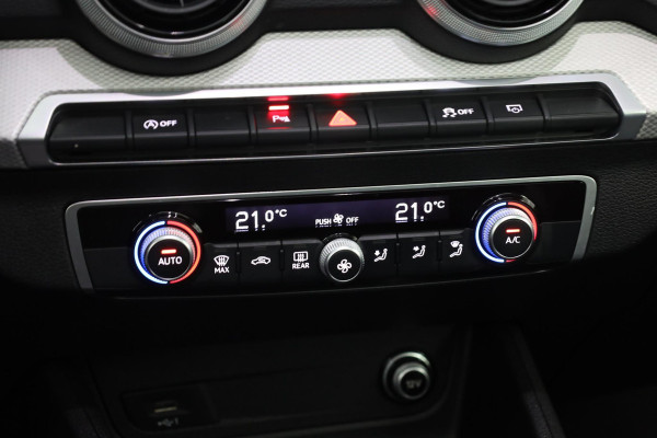 Audi Q2 35 TFSI Advanced edition 150 pk S-Tronic | Verlengde garantie | Navigatie | Panoramadak | Parkeersensoren | Achteruitrijcamera