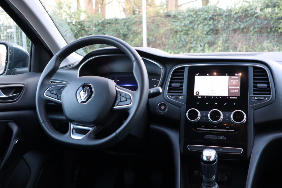Renault MEGANE Estate 1.3 TCe Intens | Navi | Trekhaak | Carplay |