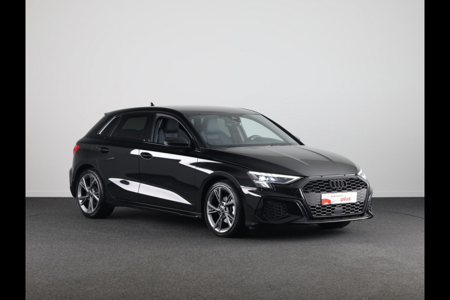 Audi A3 Sportback 30 TFSI S-Line 110 pk S-Tronic | Verlengde garantie | Navigatie | Parkeersensoren achter | LED koplampen | S-Line