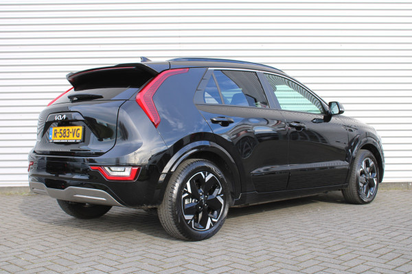 Kia Niro EV DynamicPlusLine 64.8 kWh | 17" LM | Airco | Cruise | Navi | Camera | Trekhaak |