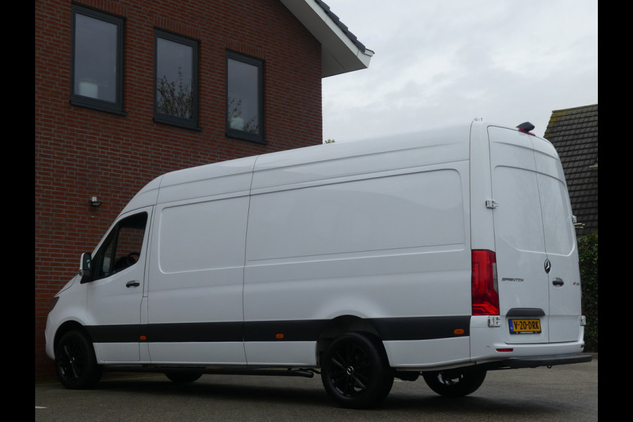 Mercedes-Benz Sprinter 317 CDI L3H2 Automaat Cruise control/Camera/PDC/Airco