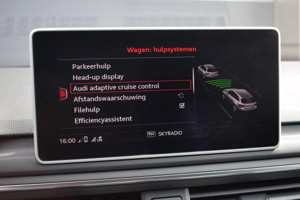 Audi RS4 2.9 TFSI 450pk Quattro Keramisch - Pano - HUD