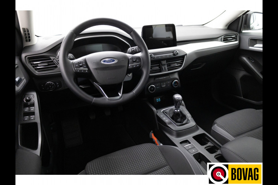 Ford Focus 1.0 EcoBoost Hybrid Business Camera , Navigatie , Cruise control , Airco , PDC V+A