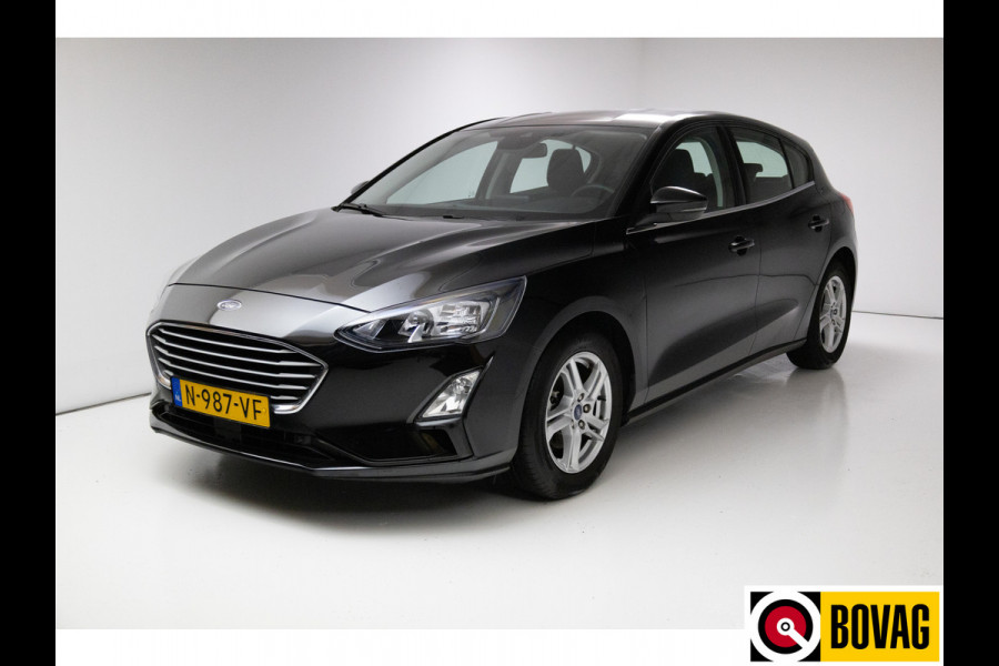 Ford Focus 1.0 EcoBoost Hybrid Business Camera , Navigatie , Cruise control , Airco , PDC V+A