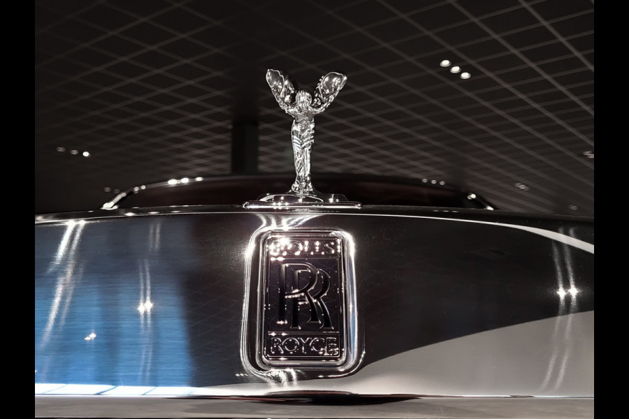 Rolls-Royce Phantom VIII 6.7 V12 Starlight|Coachline|Entertainment|Picknick|Bespoke