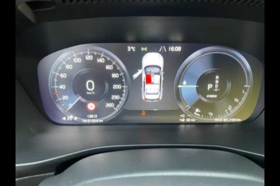 Volvo XC40 T4 Recharge Inscription Expression