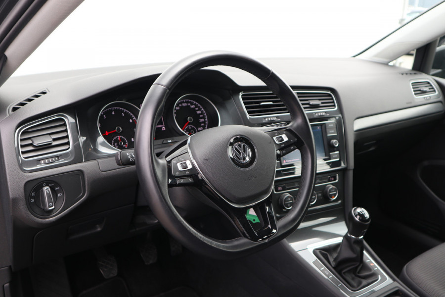 Volkswagen GOLF Variant 1.0 TSI Comfortline NL Auto/ ECC/ ACC/ LMV/ PDC/ APK tot 09-25