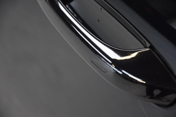 Porsche Cayenne 3.0 Panoramadak|Nw.Model|340pk!!|22inch|Keyless-entry|Bose|Dealer onderhouden